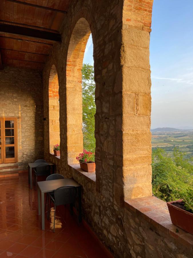 Tenuta Di Montemassi Fattoria Екстериор снимка