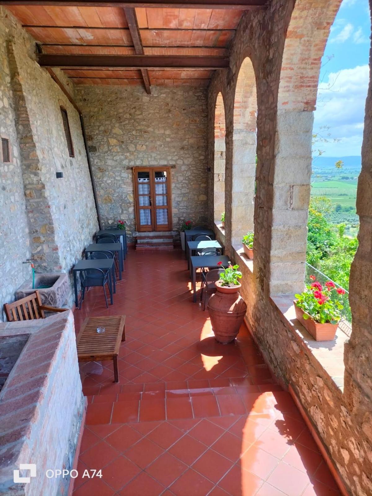 Tenuta Di Montemassi Fattoria Екстериор снимка