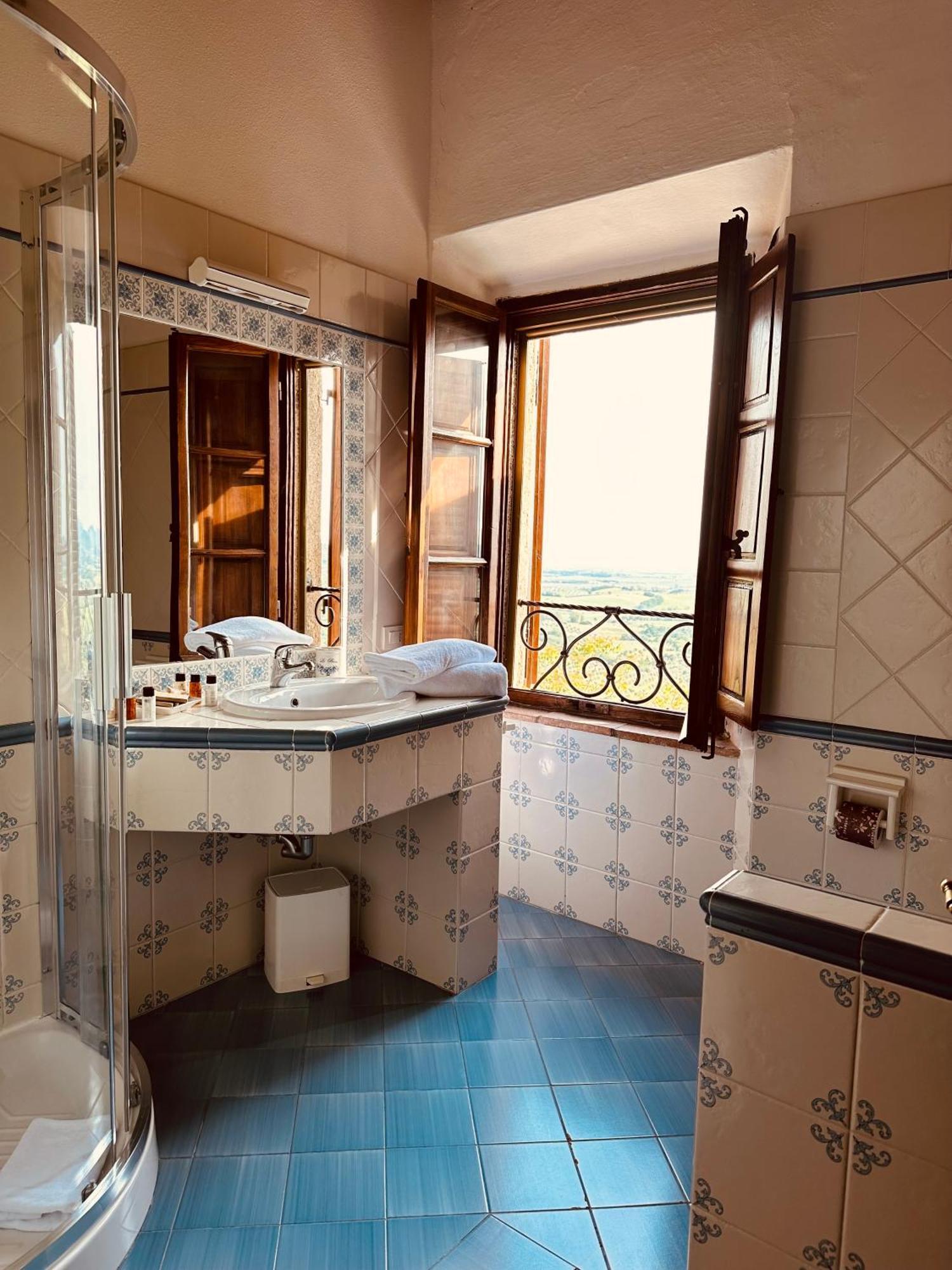 Tenuta Di Montemassi Fattoria Екстериор снимка